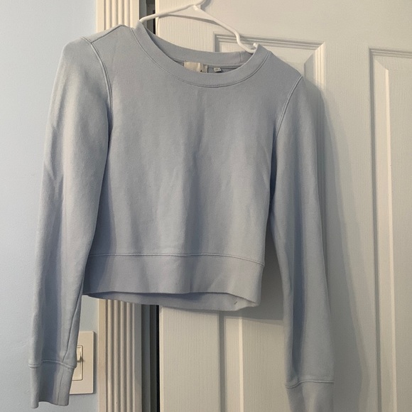 Aritzia Wilfred free crew neck - S - Picture 1 of 2
